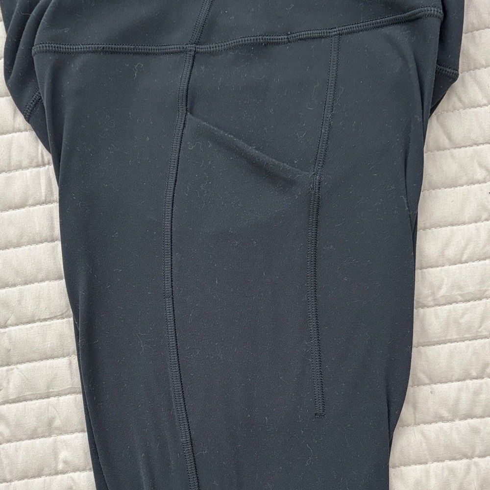 Black High-Waist Active Leggings - Picture 3 of 4